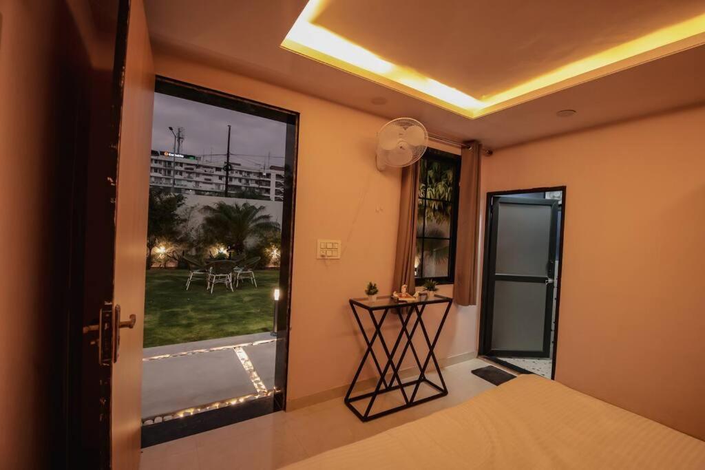 Saiba Outhouse- 4 Bed Room- Pool- Theatre- Partyhall- Garden & Terrace Sitting Area جايبور المظهر الخارجي الصورة