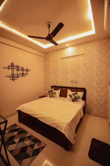 Saiba Outhouse- 4 Bed Room- Pool- Theatre- Partyhall- Garden & Terrace Sitting Area جايبور المظهر الخارجي الصورة