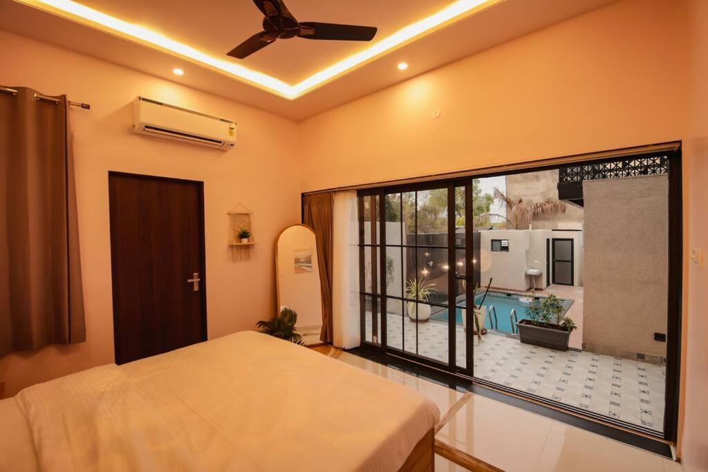 Saiba Outhouse- 4 Bed Room- Pool- Theatre- Partyhall- Garden & Terrace Sitting Area جايبور المظهر الخارجي الصورة